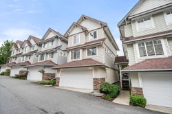 4-20582 67 Avenue Langley, BC V2Y 3B2
