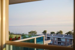#603-14955 Victoria Avenue  White Rock, BC V4B 1G2