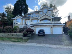 13918 115a Avenue Surrey, BC V3R 9Y3