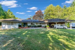 18224 32 Avenue Surrey, BC V3Z 1C6