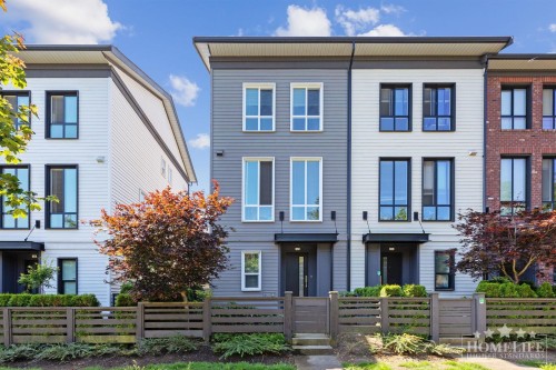 17-15828 27 Avenue, Surrey, BC - Outdoor With Facade