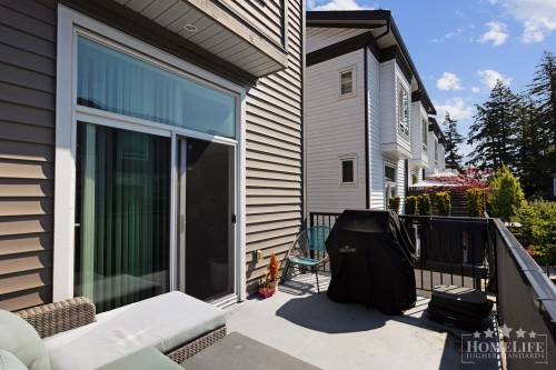 17-15828 27 Avenue, Surrey, BC - Outdoor