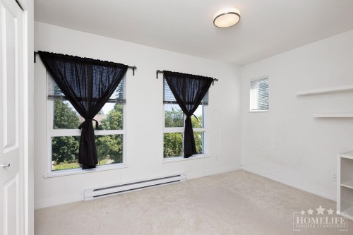 17-15828 27 Avenue, Surrey, BC - Indoor Photo Showing Other Room