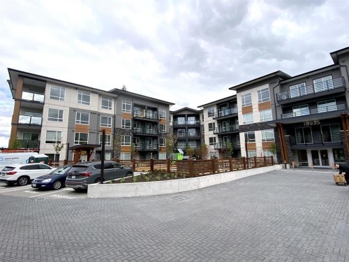 206-19935 75a Avenue  Langley, BC V2Y 4L6