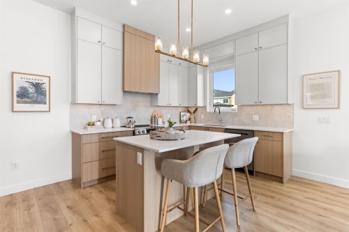 102-16761 21 Avenue, Surrey, BC - Indoor