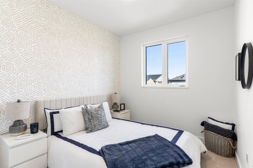 102-16761 21 Avenue, Surrey, BC - Indoor Photo Showing Bedroom