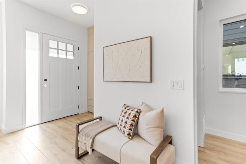 102-16761 21 Avenue, Surrey, BC - Indoor Photo Showing Other Room