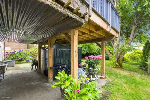 15467 Poplar Drive, Surrey, BC - Outdoor With Deck Patio Veranda