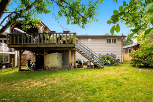 15467 Poplar Drive, Surrey, BC - Outdoor With Deck Patio Veranda