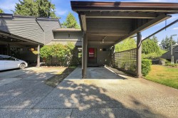 15945 Alder Place Surrey, BC V4A 5J1
