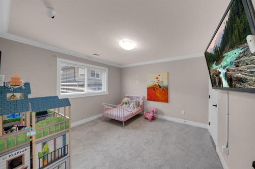 20966 80B Avenue, Langley, BC - Indoor Photo Showing Bedroom
