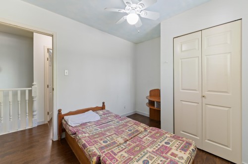 14770 60 Avenue, Surrey, BC - Indoor Photo Showing Bedroom