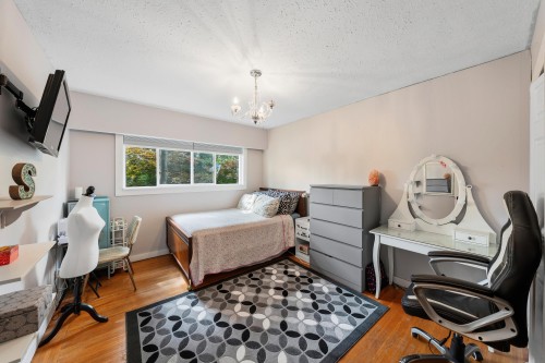 14073 Antrim Road, Surrey, BC - Indoor