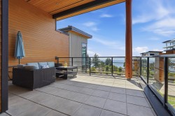 PH512-14855 Thrift Avenue  White Rock, BC V4B 2J6
