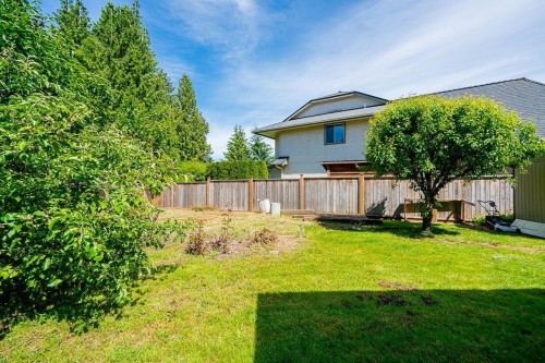16355 108A Avenue, Surrey, BC - Outdoor