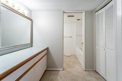 2253 Willoughby Way, Langley, BC 