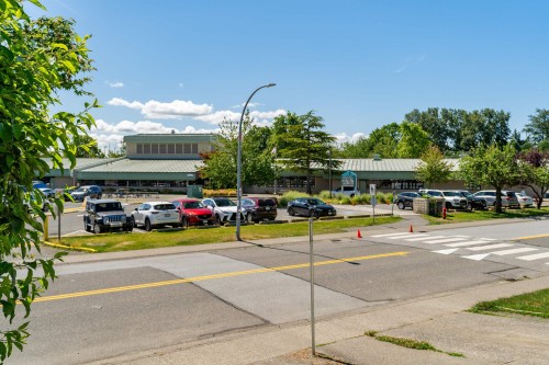 2253 Willoughby Way, Langley, BC 