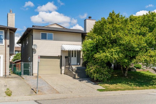 2253 Willoughby Way, Langley, BC 