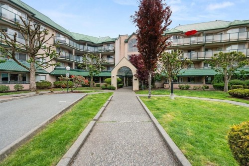 208-2964 Trethewey Street  Abbotsford, BC V2T 6P4