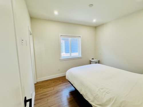 16781 20 Avenue, Surrey, BC 