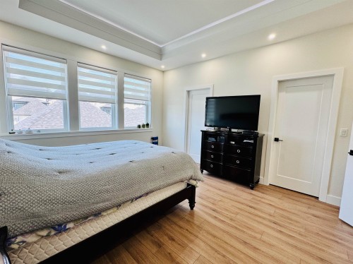 16781 20 Avenue, Surrey, BC 