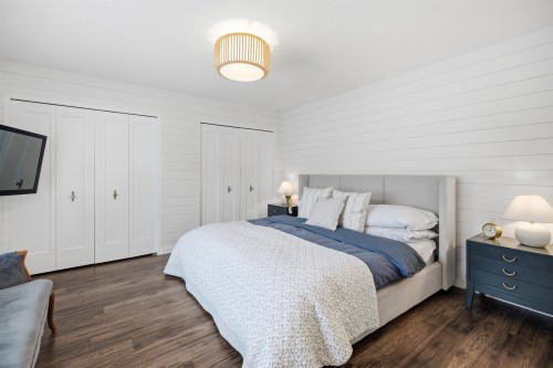 1970 Powell Crescent, Abbotsford, BC - Indoor Photo Showing Bedroom