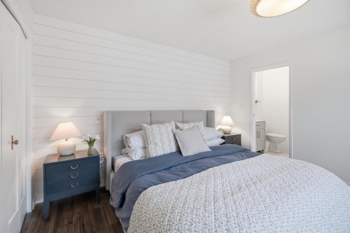 1970 Powell Crescent, Abbotsford, BC - Indoor Photo Showing Bedroom
