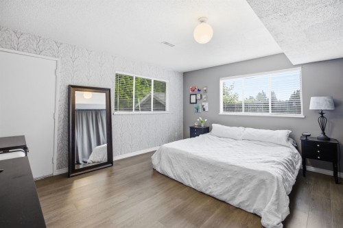 1970 Powell Crescent, Abbotsford, BC - Indoor Photo Showing Bedroom