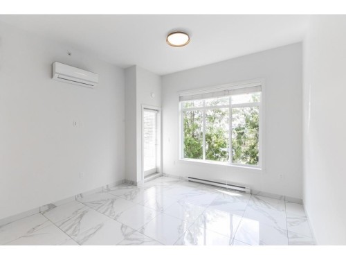 109-5415 Brydon Crescent, Langley, BC - Indoor Photo Showing Other Room