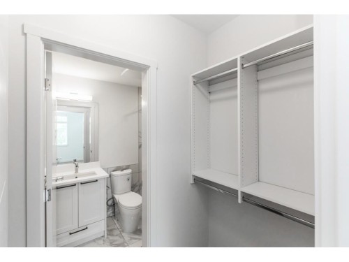 109-5415 Brydon Crescent, Langley, BC - Indoor Photo Showing Bathroom