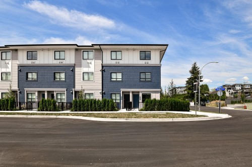 6-33520 Kingston Avenue  Abbotsford, BC V2S 0R6