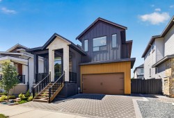 10627 124a Street Surrey, BC V3V 0E2