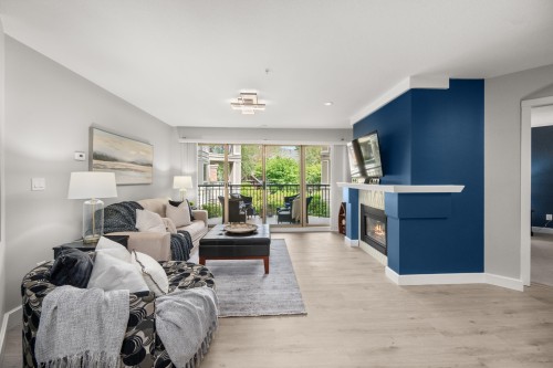 202-22015 48 Avenue, Langley, BC - Indoor Photo Showing Other Room With Fireplace