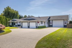 15430 Kilmore Close Surrey, BC V3S 6N9