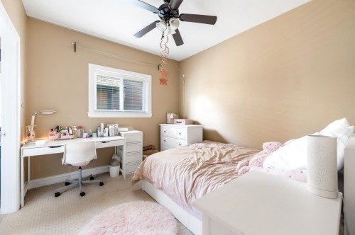 16334 25 Avenue, Surrey, BC - Indoor Photo Showing Bedroom