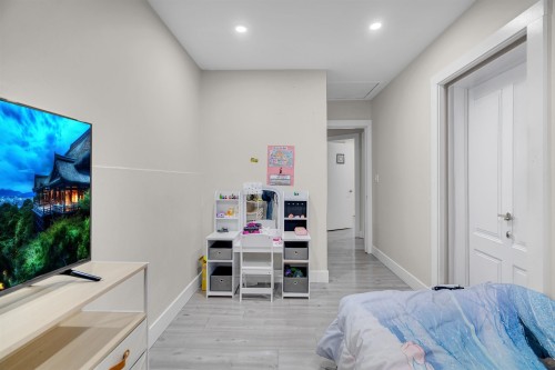 17834 60 Avenue, Surrey, BC - Indoor