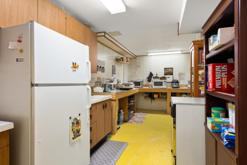 6170 191 Street, Surrey, BC - Indoor