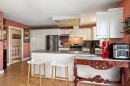 6170 191 Street, Surrey, BC  - Indoor Photo Showing Kitchen 