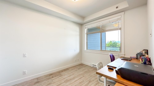 317-20673 78 Avenue, Langley, BC - Indoor Photo Showing Office