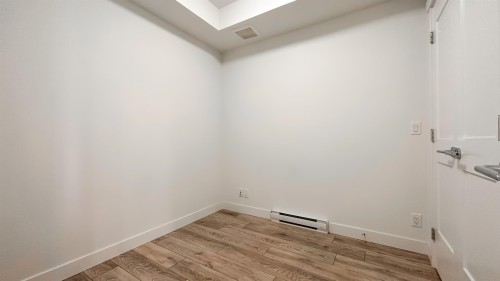 317-20673 78 Avenue, Langley, BC - Indoor Photo Showing Other Room