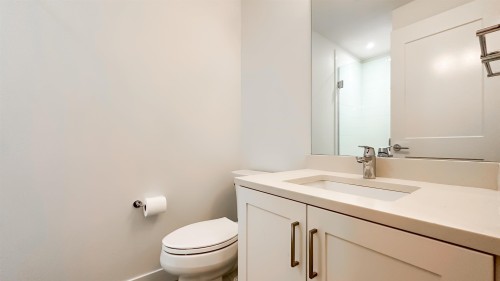 317-20673 78 Avenue, Langley, BC - Indoor Photo Showing Bathroom
