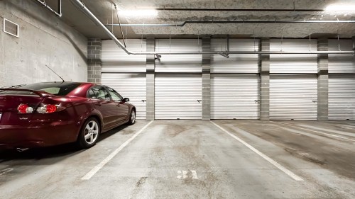 317-20673 78 Avenue, Langley, BC - Indoor Photo Showing Garage