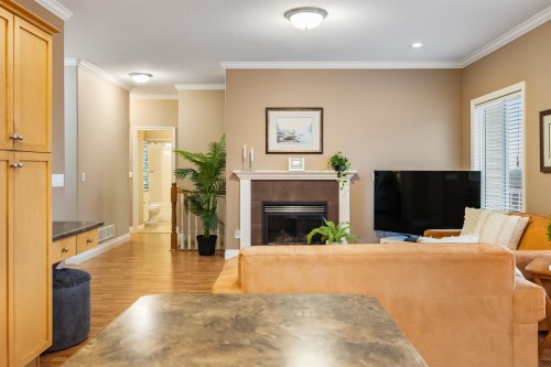 32464 Bobcat Drive E, Mission, BC - Indoor Photo Showing Living Room With Fireplace