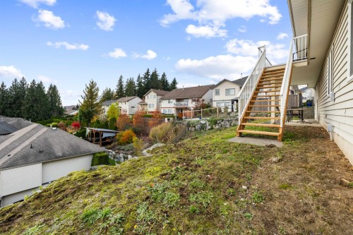 32464 Bobcat Drive E, Mission, BC - Outdoor