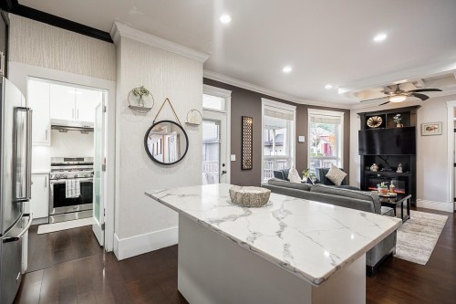 5941 129B Street, Surrey, BC - Indoor Photo Showing Kitchen With Upgraded Kitchen