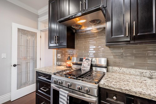 5941 129B Street, Surrey, BC - Indoor Photo Showing Kitchen With Upgraded Kitchen
