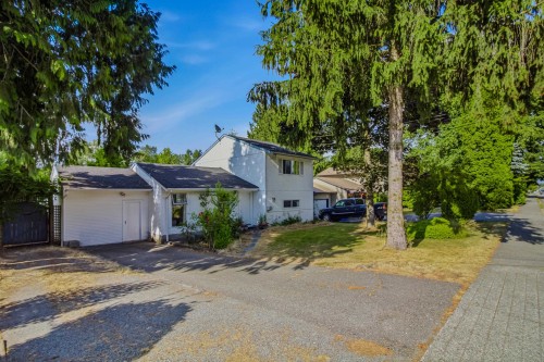 26549 32 Avenue  Langley, BC V4W 3E8