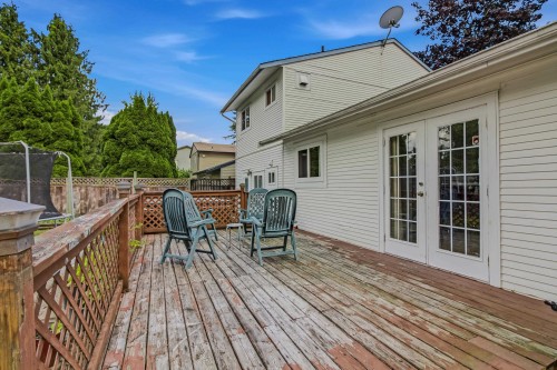 26549 32 Avenue, Langley, BC - Outdoor With Deck Patio Veranda With Exterior
