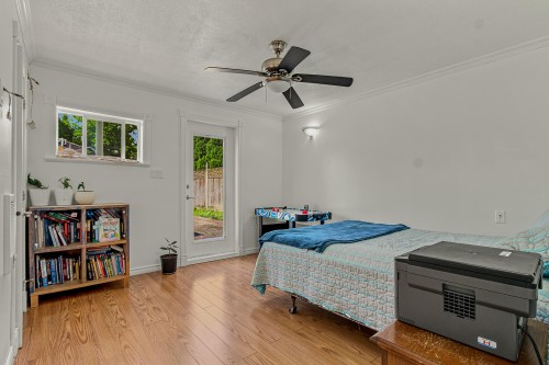 26549 32 Avenue, Langley, BC - Indoor Photo Showing Bedroom