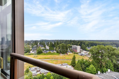 1904-13880 101 Avenue, Surrey, BC - Outdoor With View